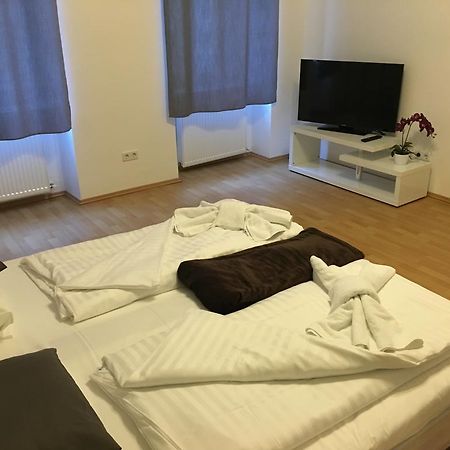 Holiday Vienna Apartments Екстер'єр фото