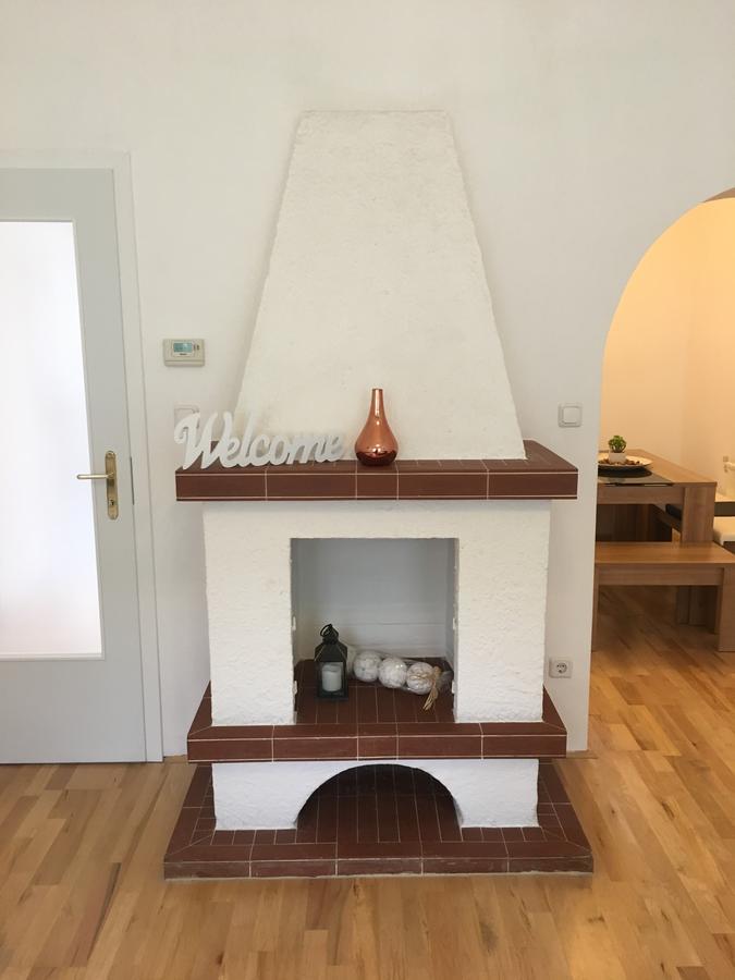 Holiday Vienna Apartments Екстер'єр фото